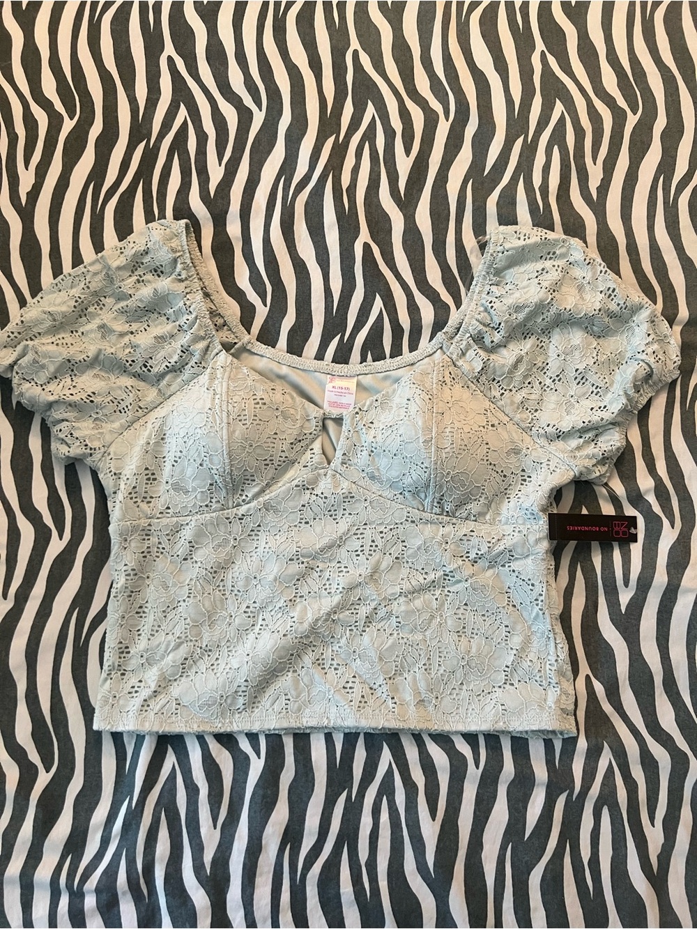 No Boundaries Mint/Teal Women's Lace Crop Top